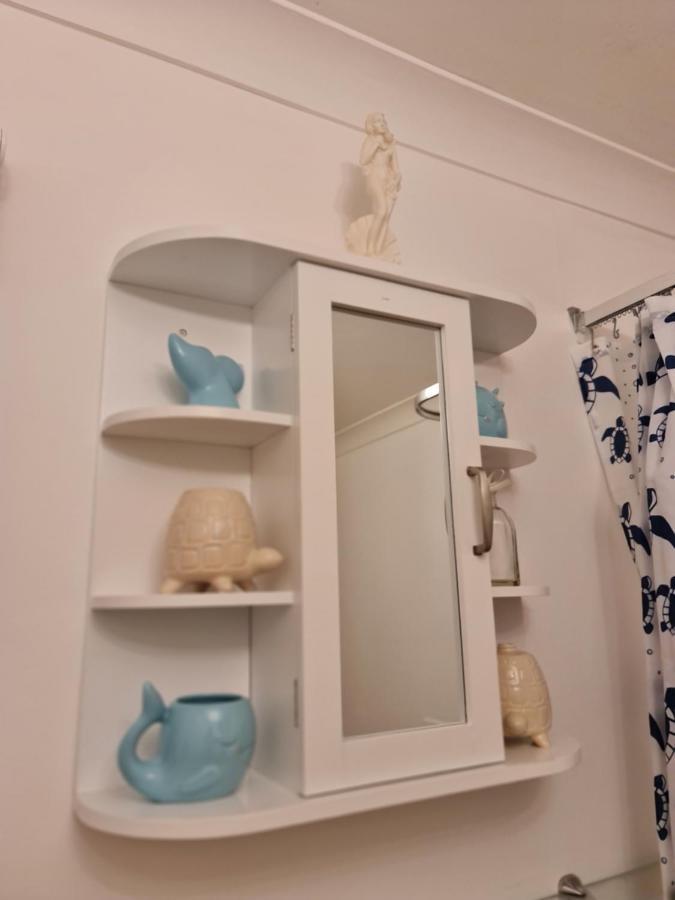 Diamond Harbour - Whole Huge Apartment - Wifi - Beach - Ramsgate Town Exteriör bild